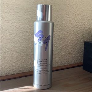 Monat The Champ Dry Shampoo
